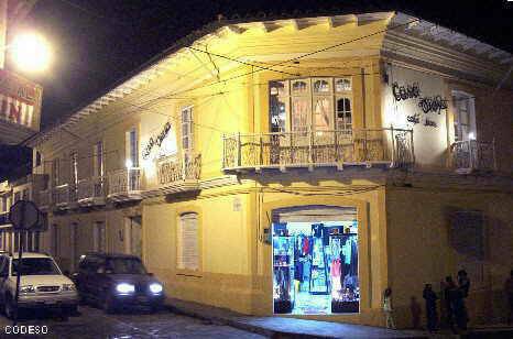 "La Casa Vieja - Café Bar" Guaranda - Provincia de Bolívar