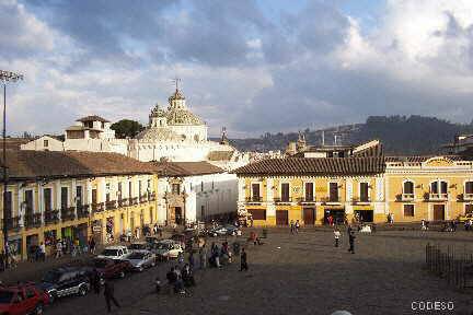 Plaza San Francisco - Centro Histórico - Quito