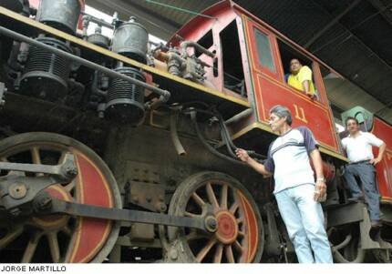 Dampflokomotive Locomotora a vapor Steam locomotive